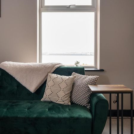 Gibson Manor Apartments Wallasey Εξωτερικό φωτογραφία